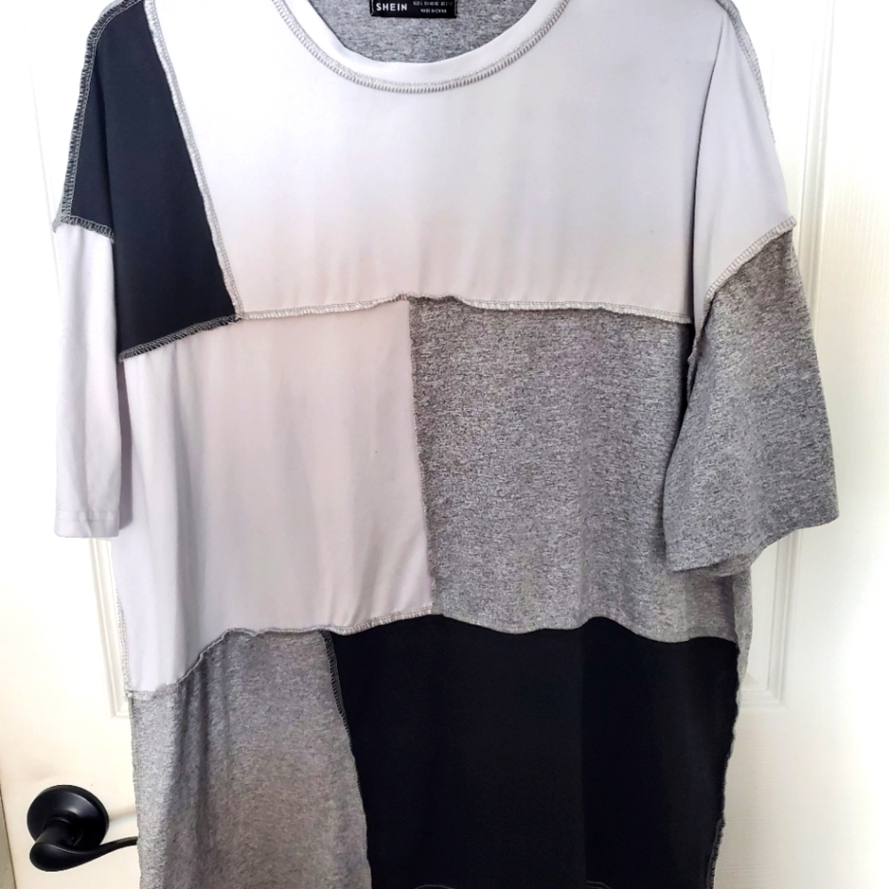 SHEIN Color Block T-Shirt